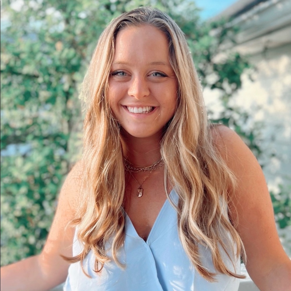 Meet your Posher, Hailey